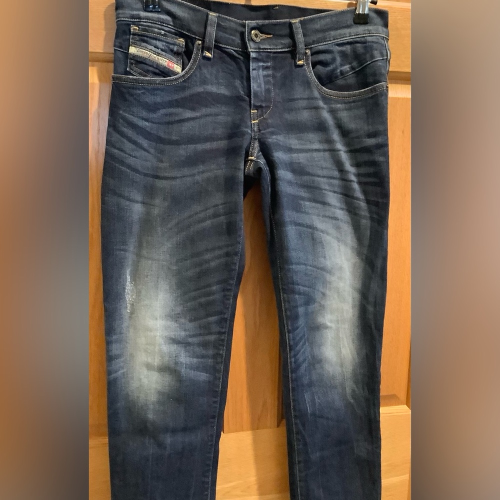Diesel Womenโs Getlegg Slim-Skinny Low Waist Stretch Jeans Y2K Vibe Size 27